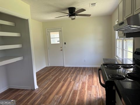 A home in Davisboro