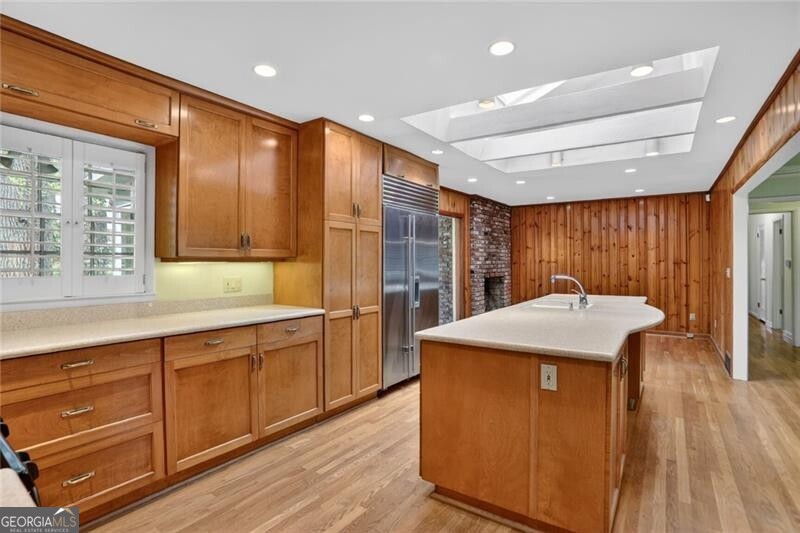 2034 Silvastone DR NE