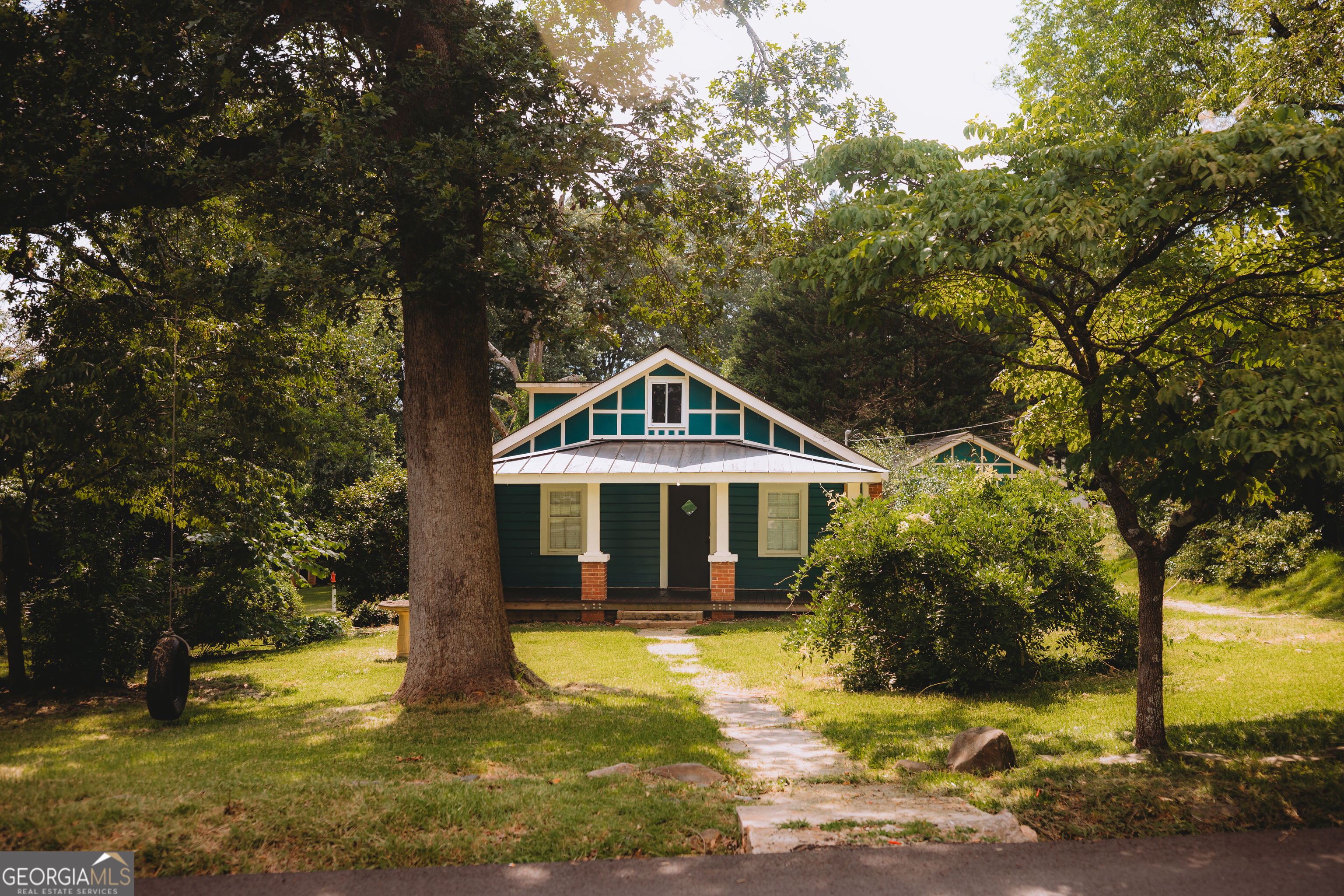 178 Mitchell ST