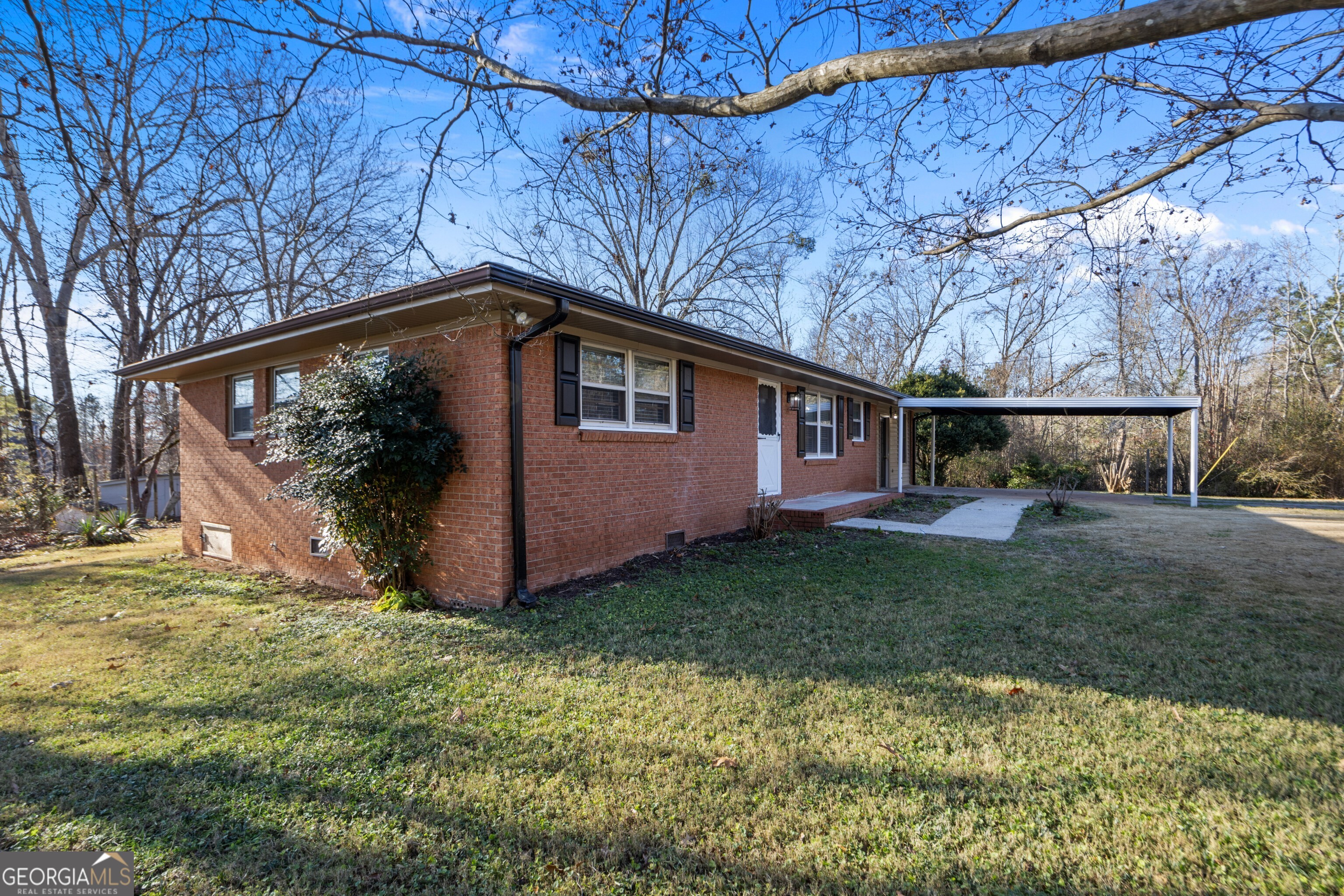 7427 HOLLIS RD