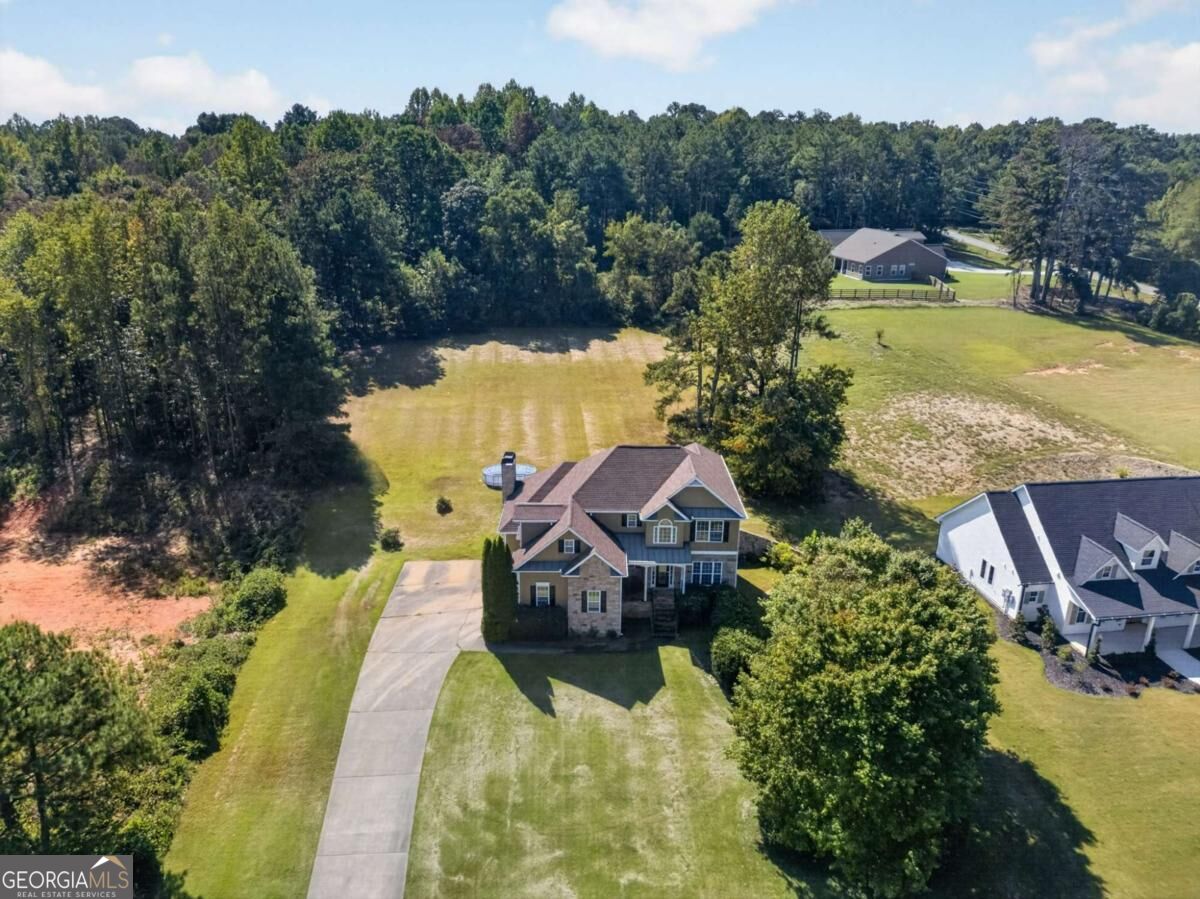 109 W Lake BLVD