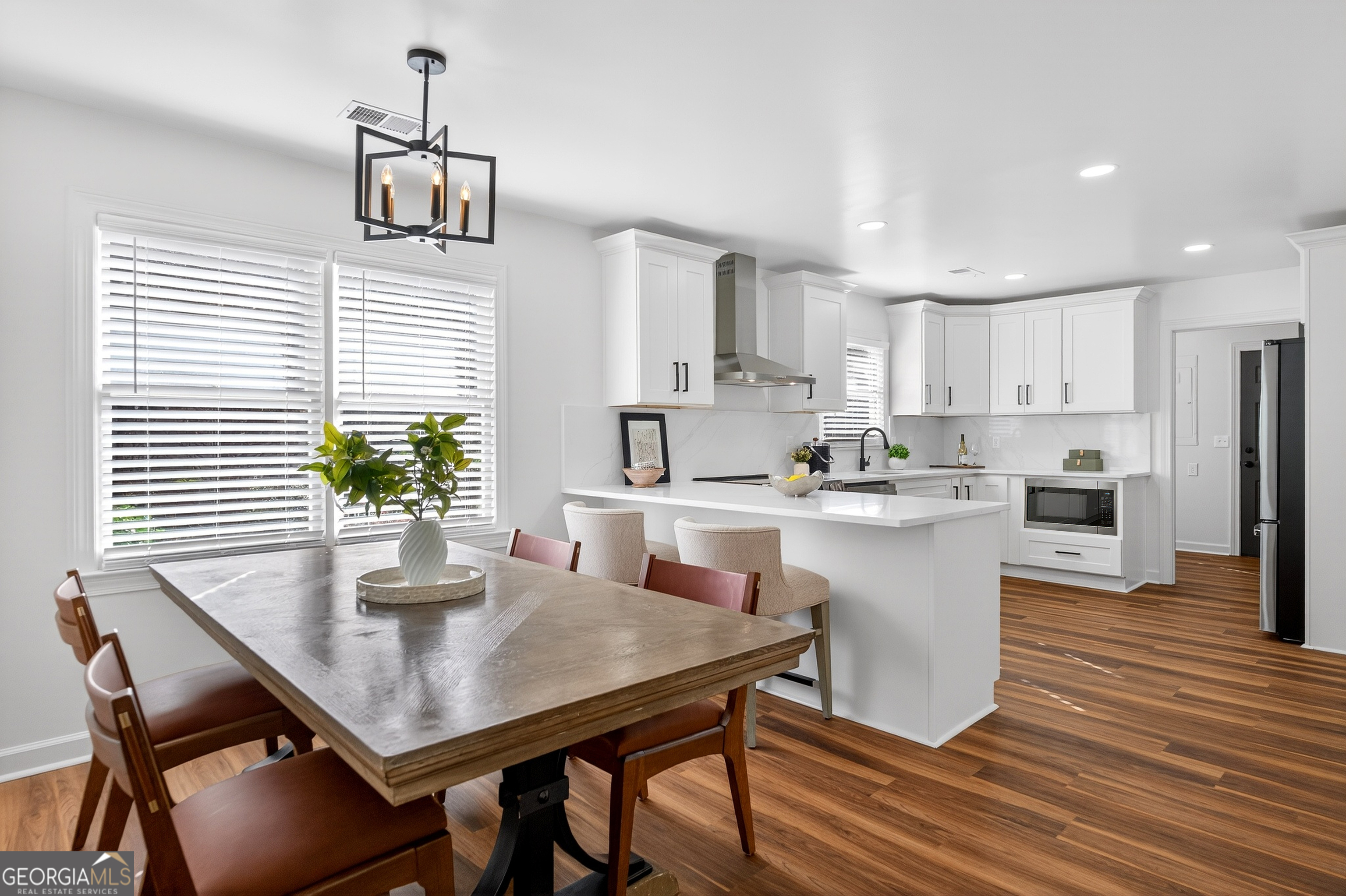 260 Chimney Springs RD