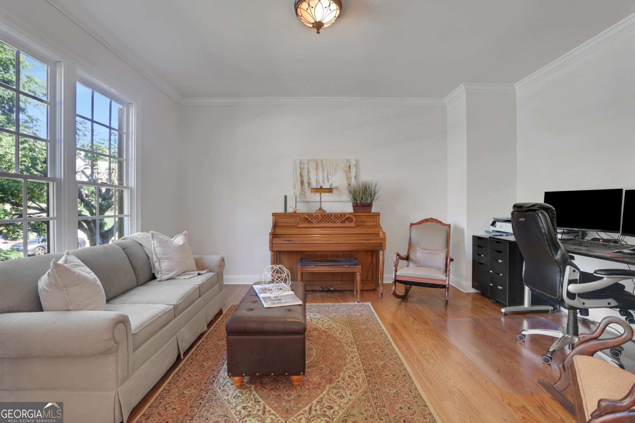 3815 Stanford DR
