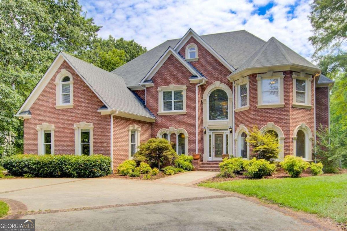 1350 Whitley RD