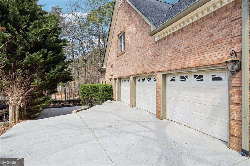 Lake Lanier - Smoke Chase - Residential