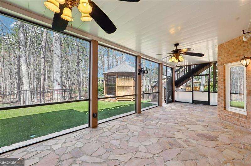 Lake Lanier - Smoke Chase - Residential