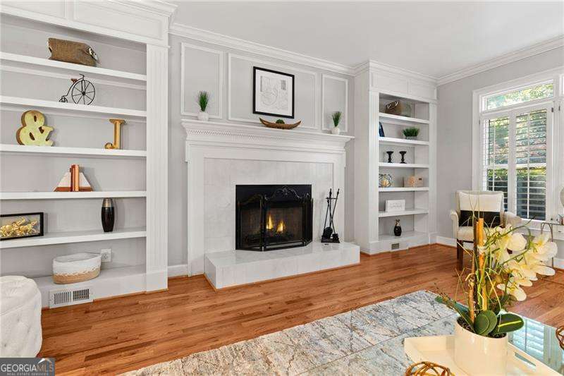 Lake Lanier - Smoke Chase - Residential