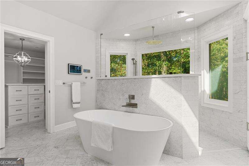 Lake Lanier - Smoke Chase - Residential