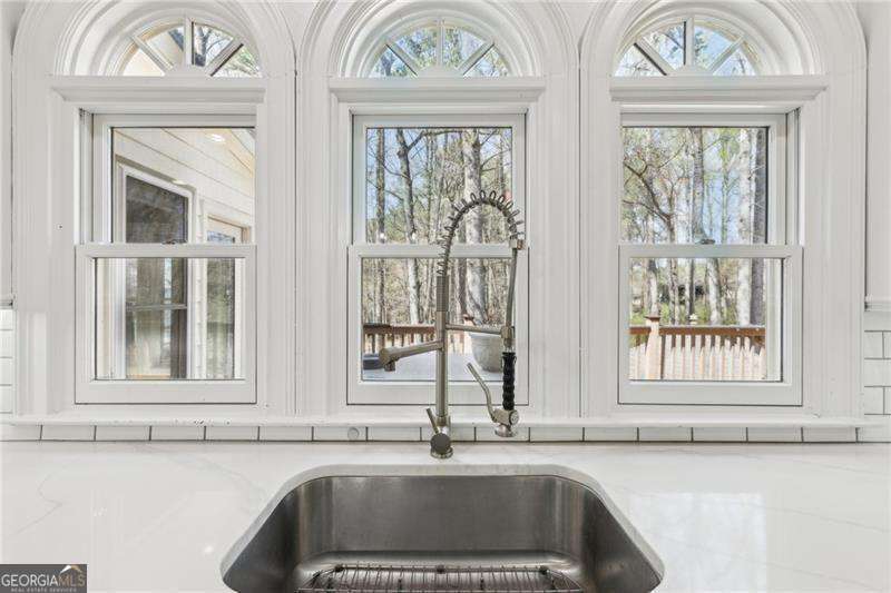 Lake Lanier - Smoke Chase - Residential