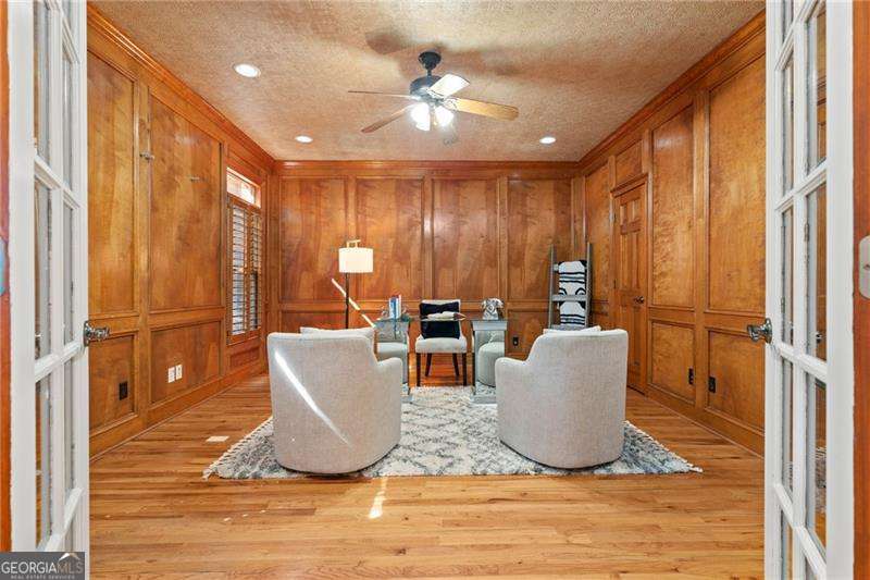 Lake Lanier - Smoke Chase - Residential