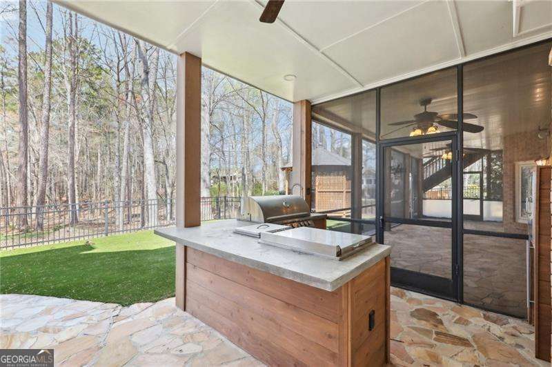 Lake Lanier - Smoke Chase - Residential