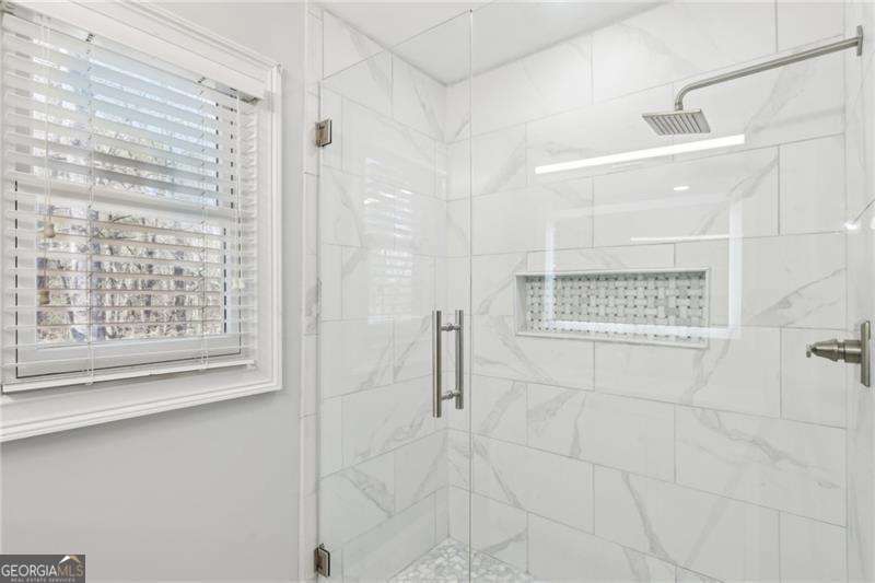 Lake Lanier - Smoke Chase - Residential