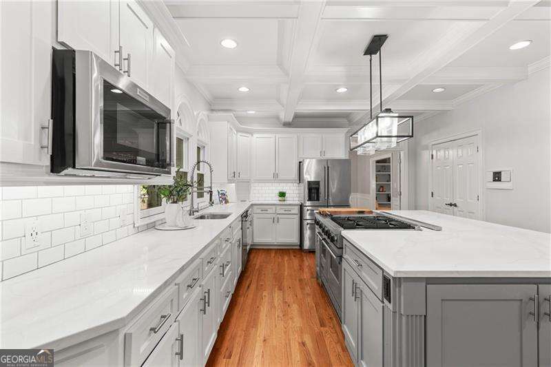 Lake Lanier - Smoke Chase - Residential