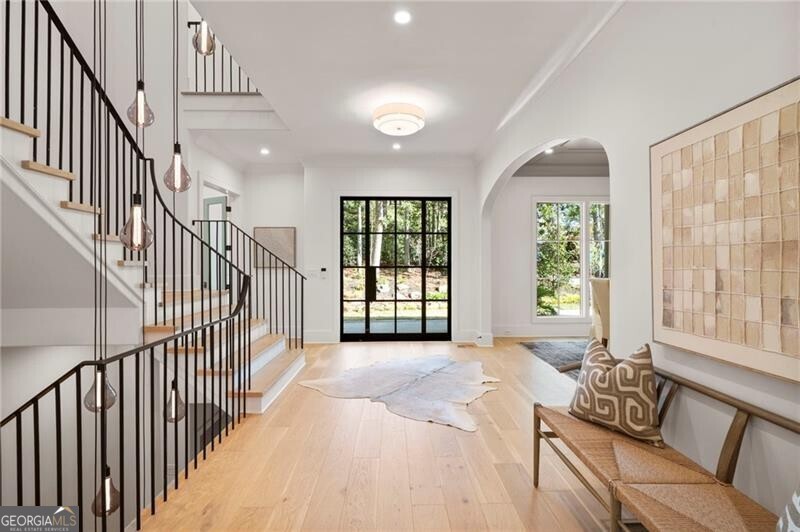 1074 Moores Mill RD NW