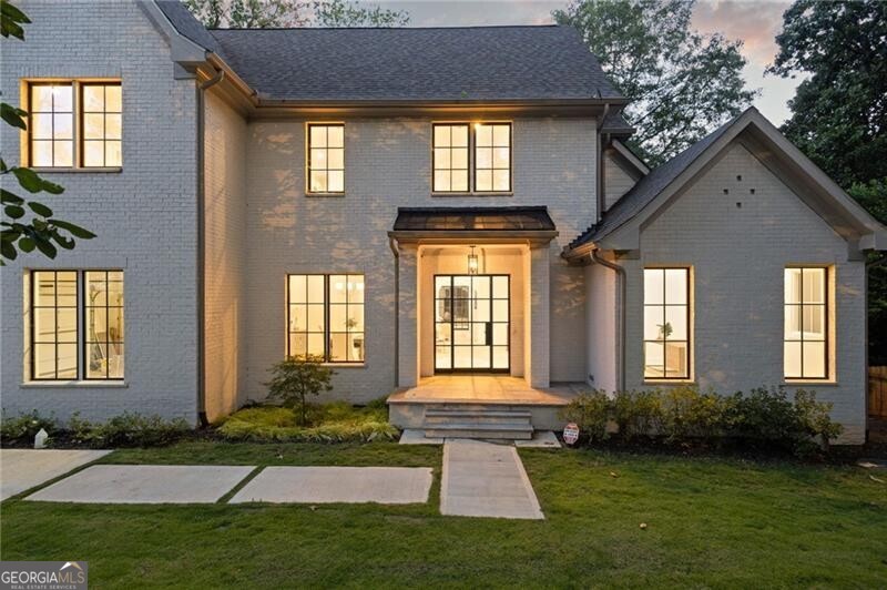 1074 Moores Mill RD NW