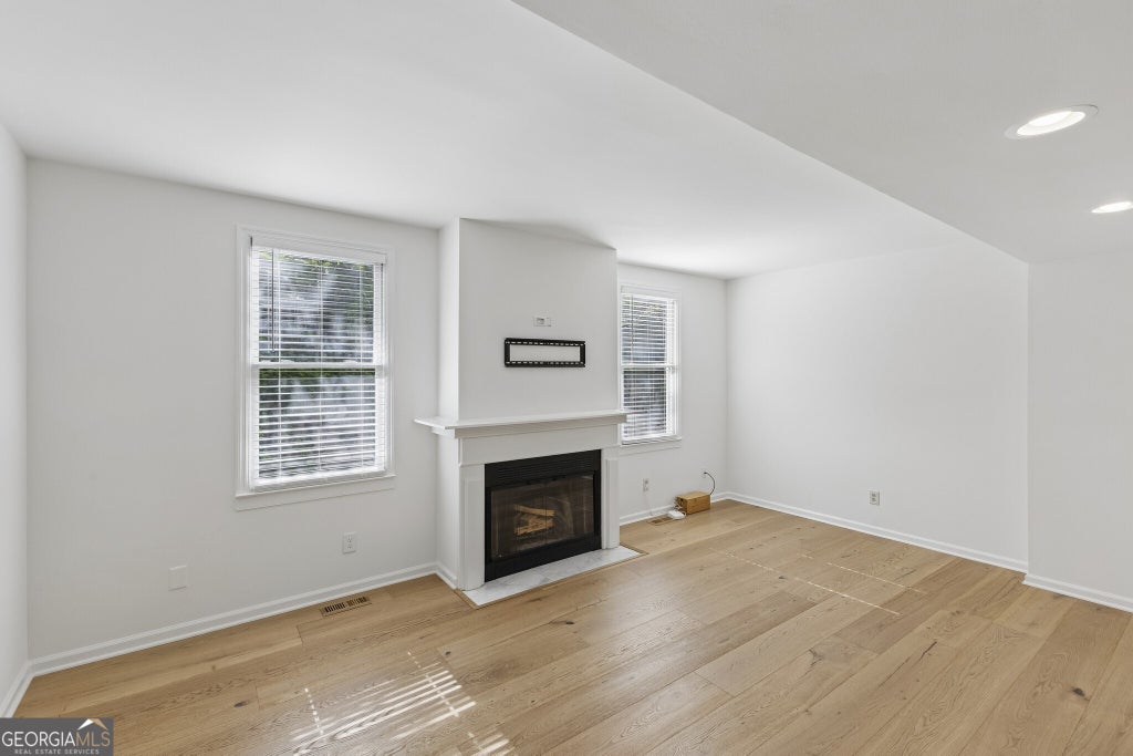 Photo of 846 Saint Charles Avenue NE #B, Atlanta, GA 30306 (MLS # 10783653)