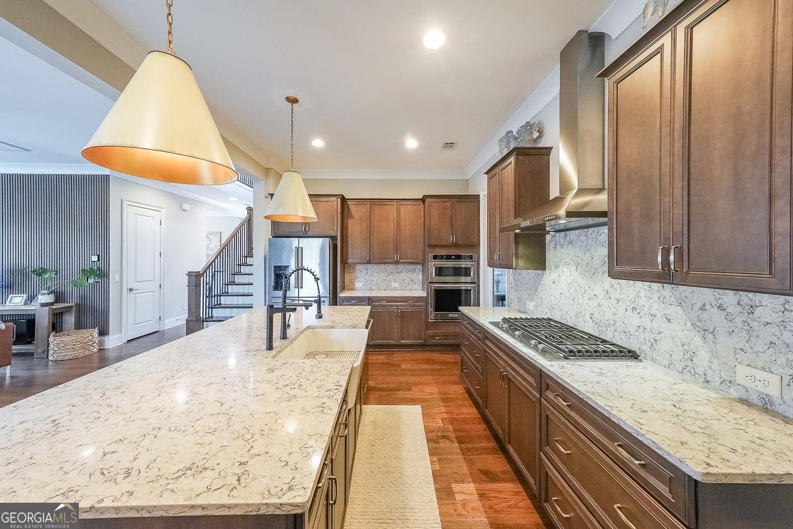 6626 Sterling DR