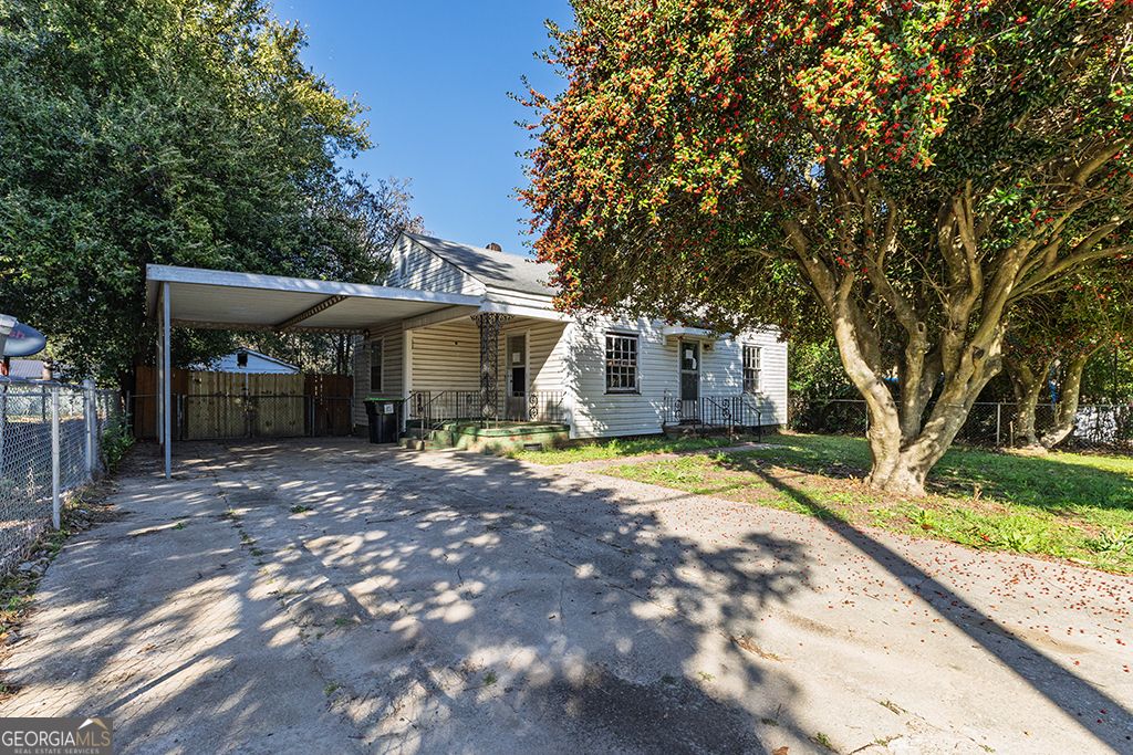 Photo of 920 McArthur Boulevard, Warner Robins, GA 31093 (MLS # 10700239)