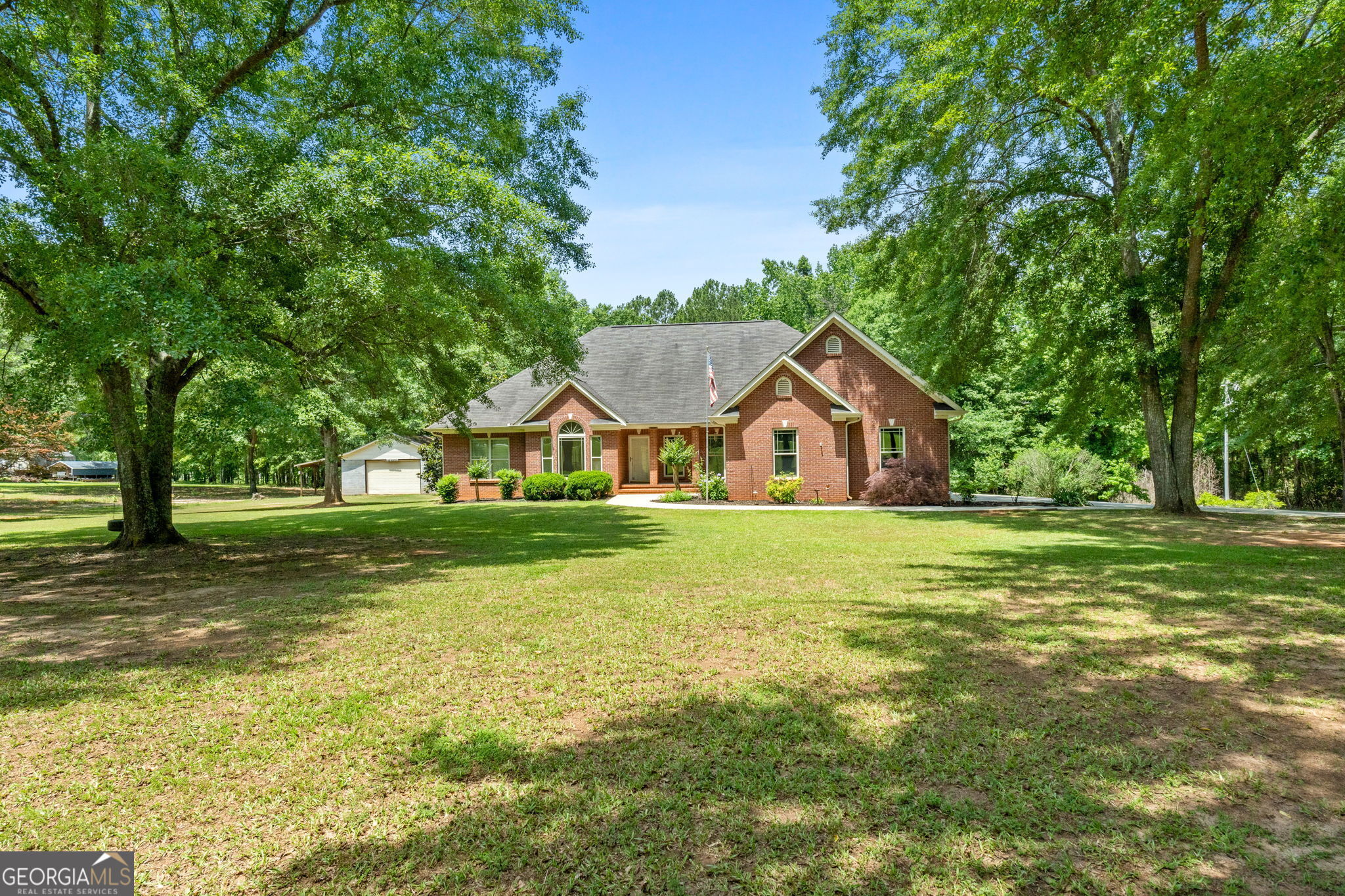 1324 Alabama RD