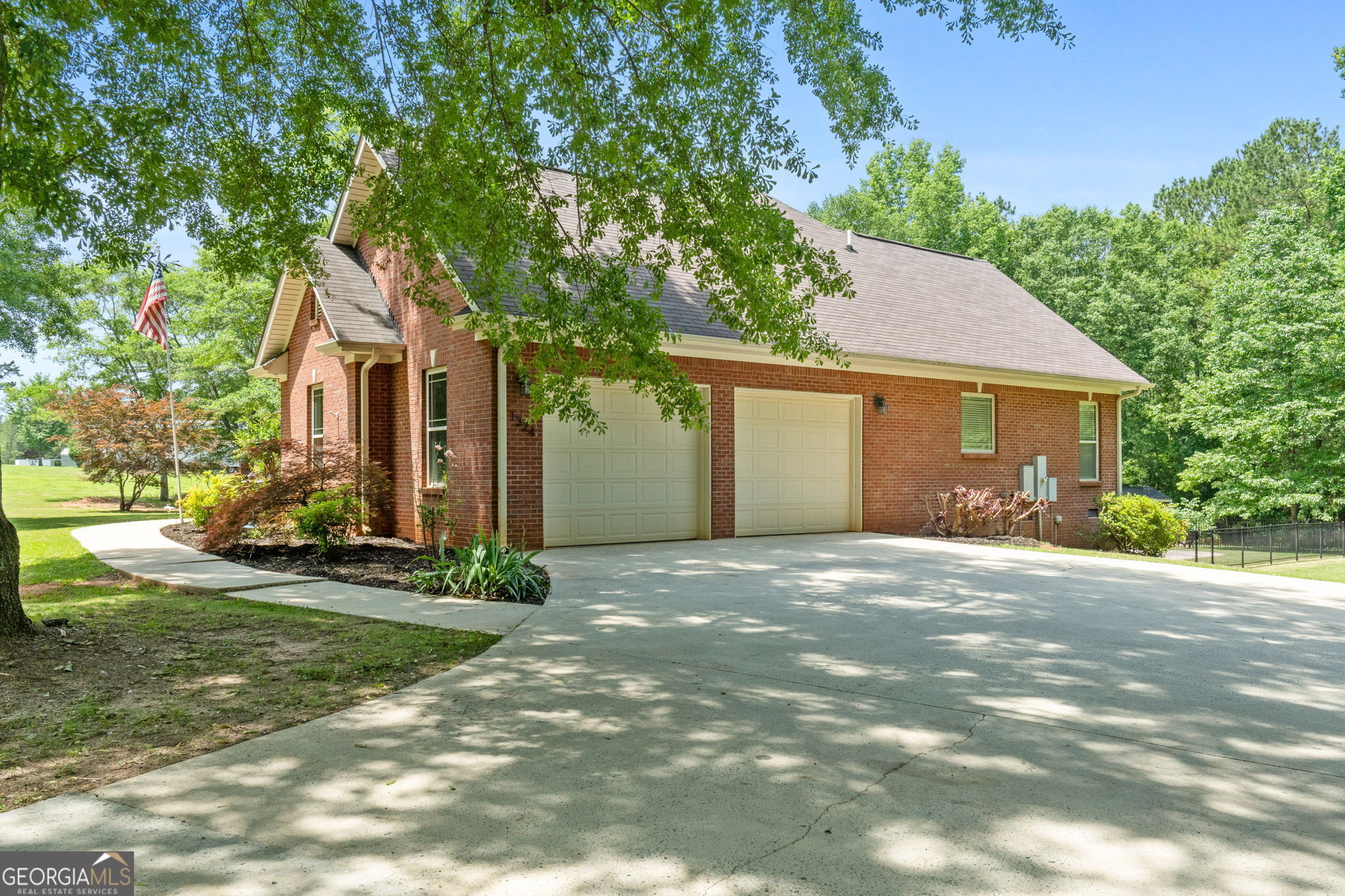 1324 Alabama RD