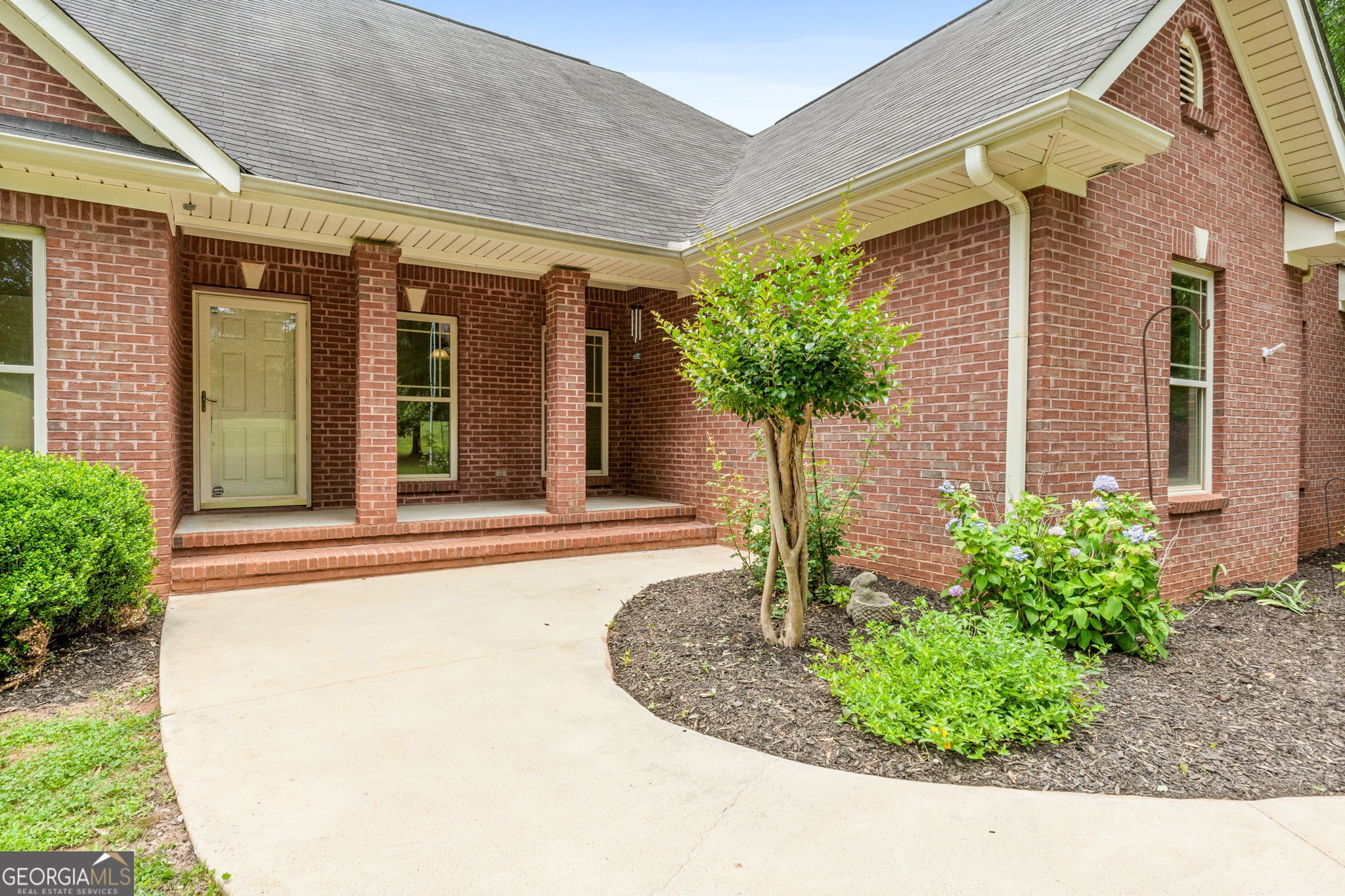 1324 Alabama RD