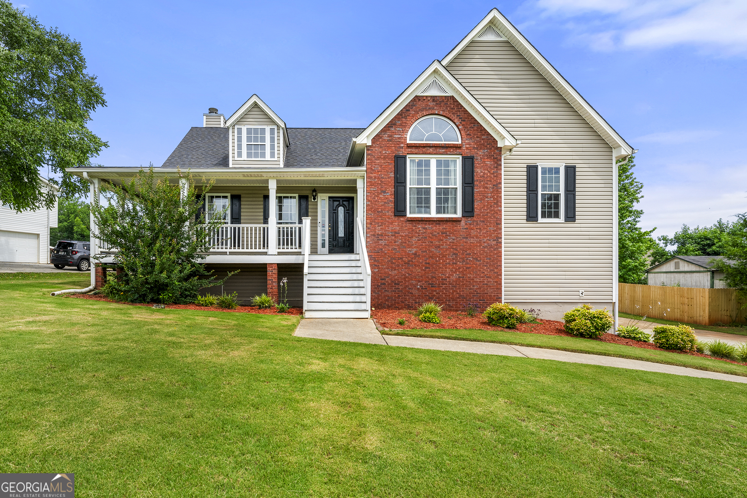 71 Barrington DR