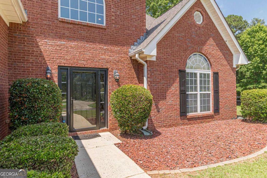 Photo of 130 Victor Lane, Fayetteville, GA 30214 (MLS # 10778517)