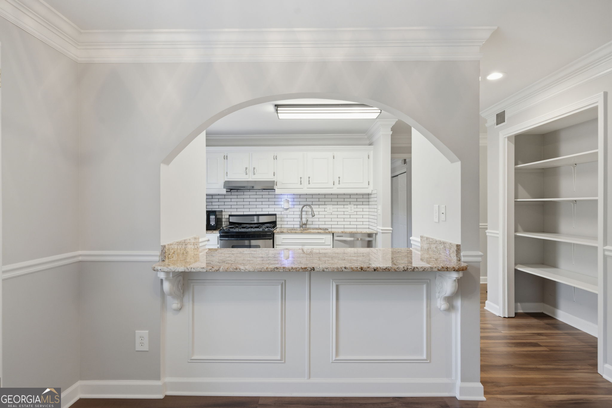 101 Woodcliff DR 101