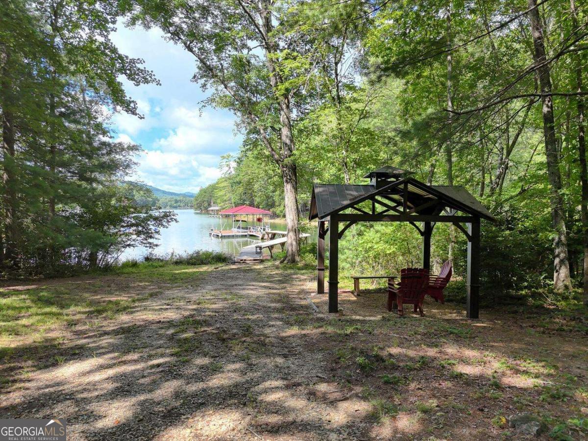 184 Whisper Cove