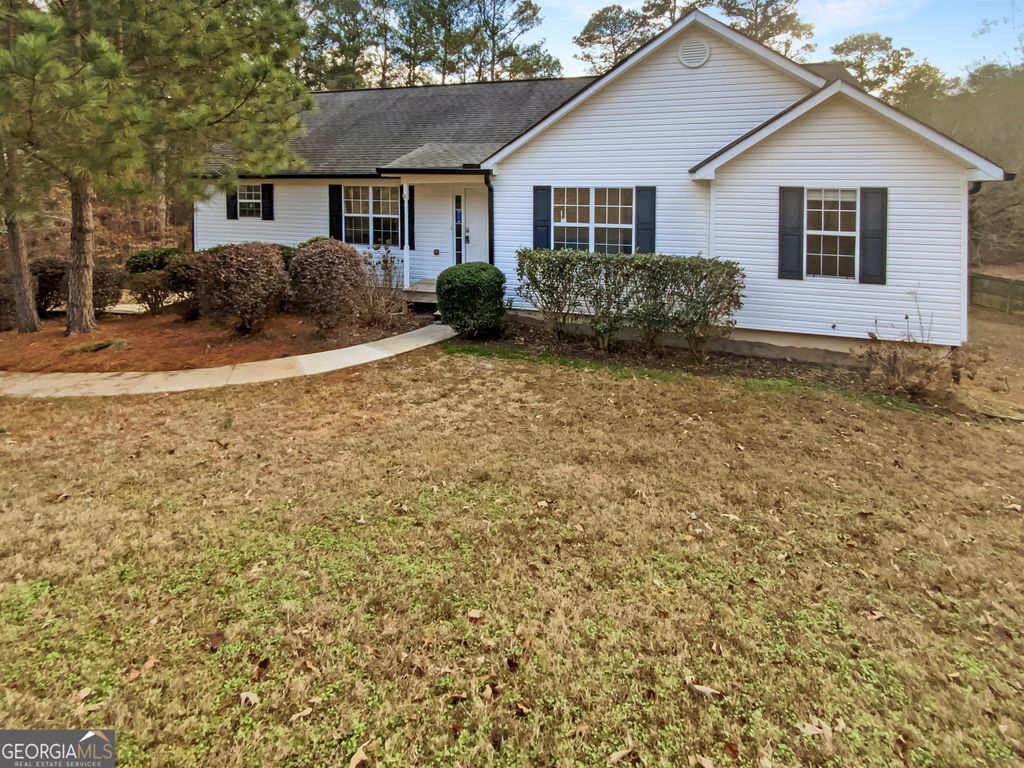 Photo of 5910 Shadewater Drive, Cumming, GA 30041 (MLS # 10656165)
