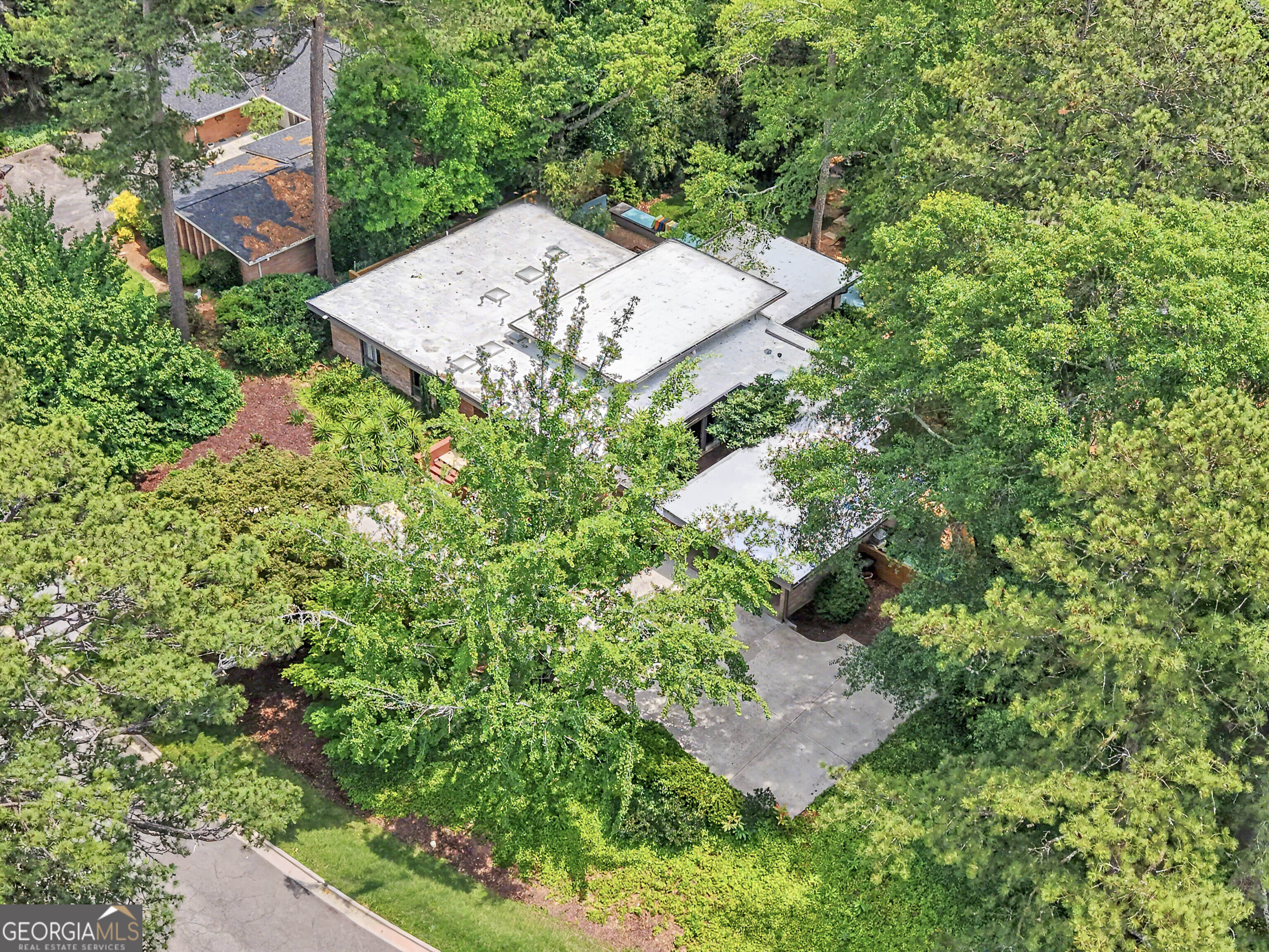 2793 Ridge Valley RD NW