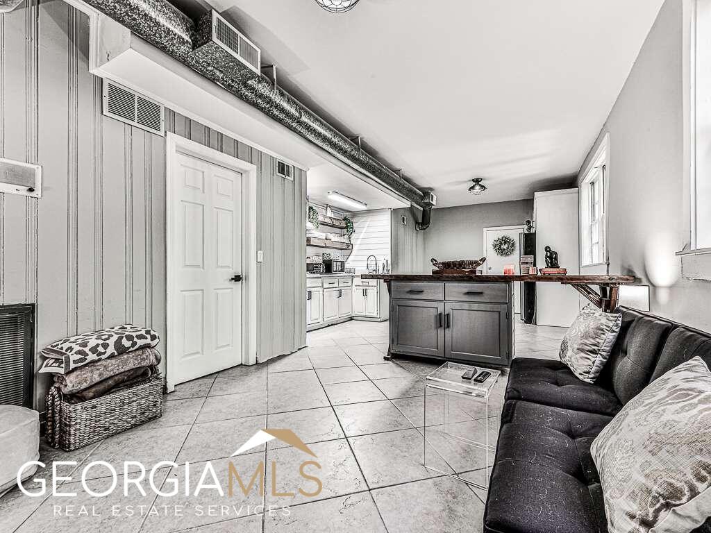 Windsor Heights - Residential