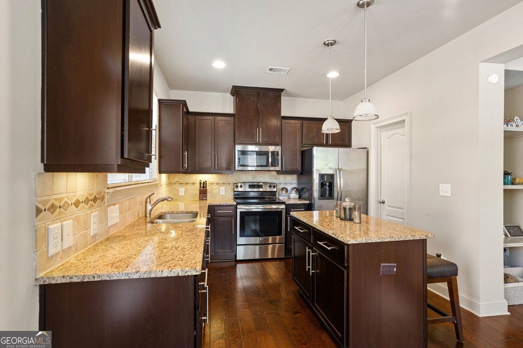Photo of 2390 Whiteoak Court SE, Smyrna, GA 30080 (MLS # 10856779)