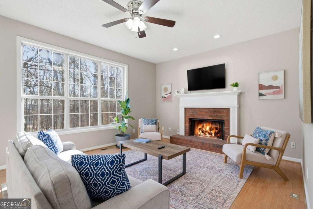 Photo of 35 Planters Drive NW, Cartersville, GA 30120 (MLS # 10681342)