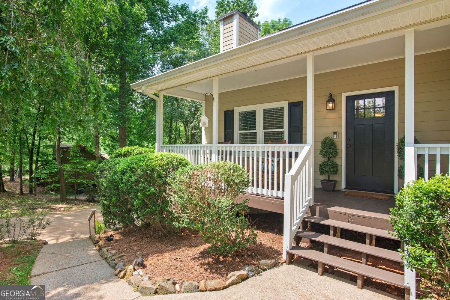 124 Hunters Mill RD