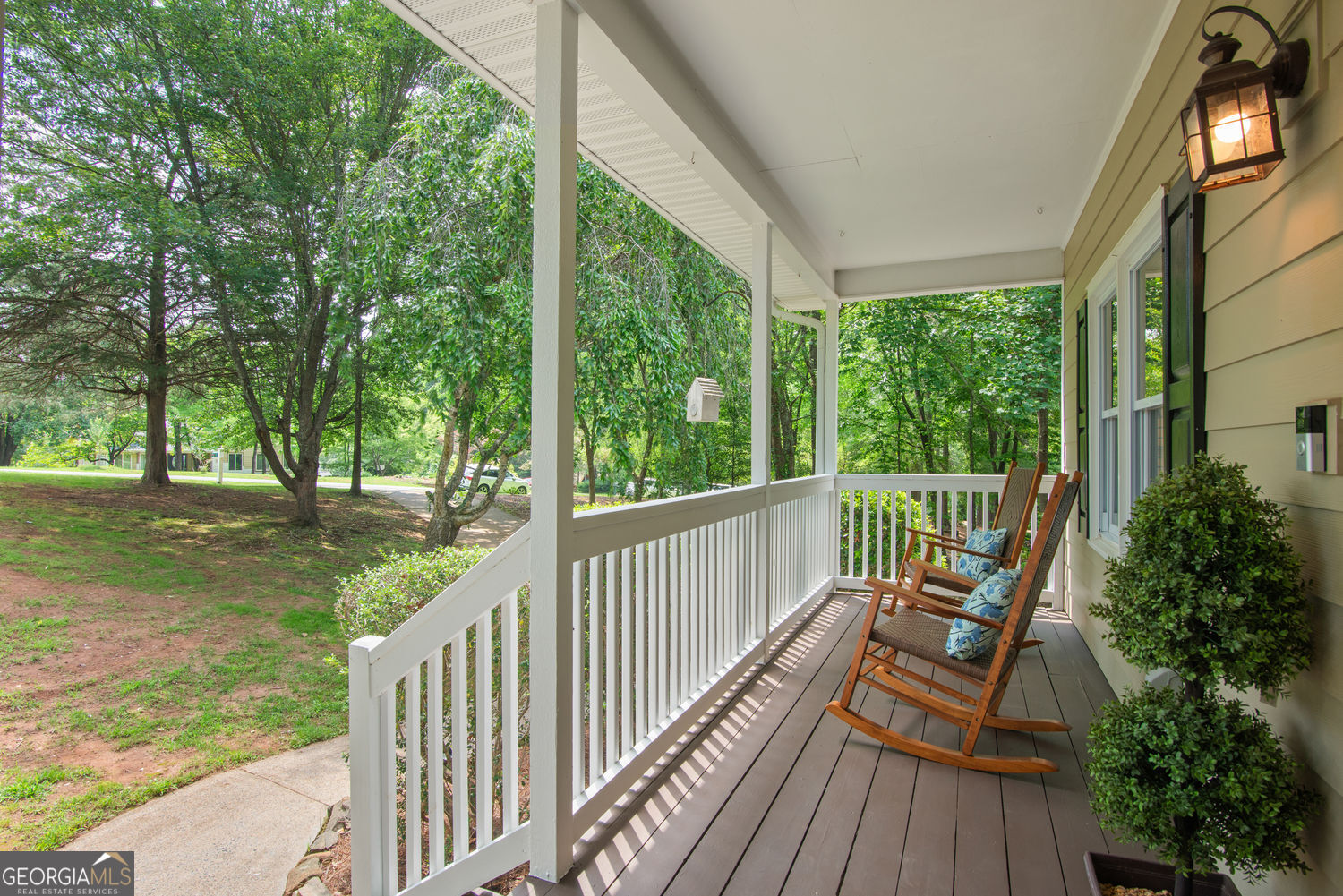 124 Hunters Mill RD