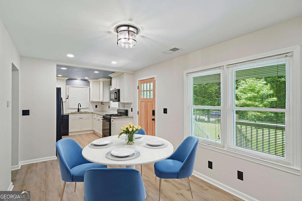 5160 W Chapel Hill RD