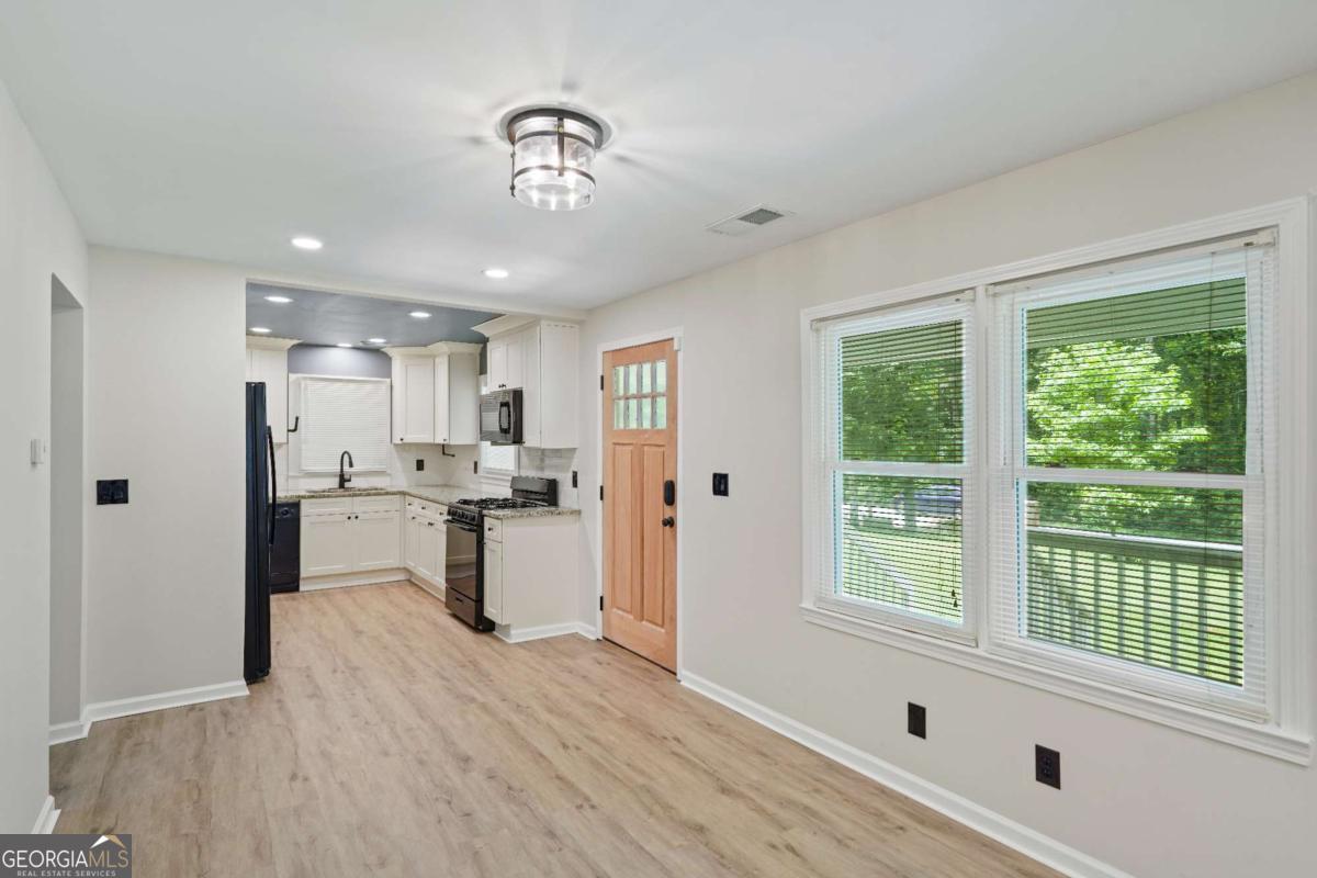 5160 W Chapel Hill RD