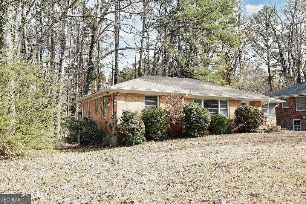 Photo of 2576 wood valley Drive, East Point, GA 30344 (MLS # 10721944)