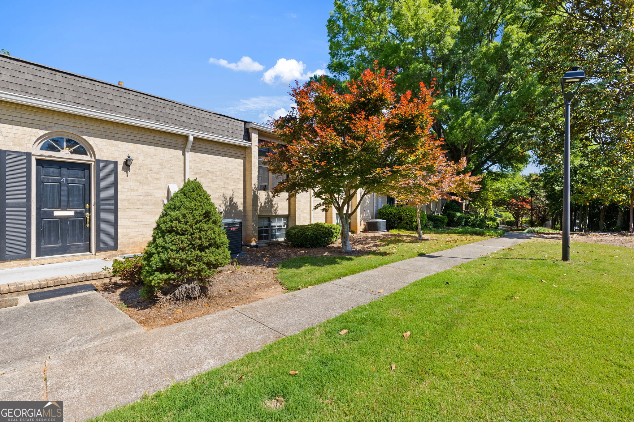 5400 Roswell RD A4