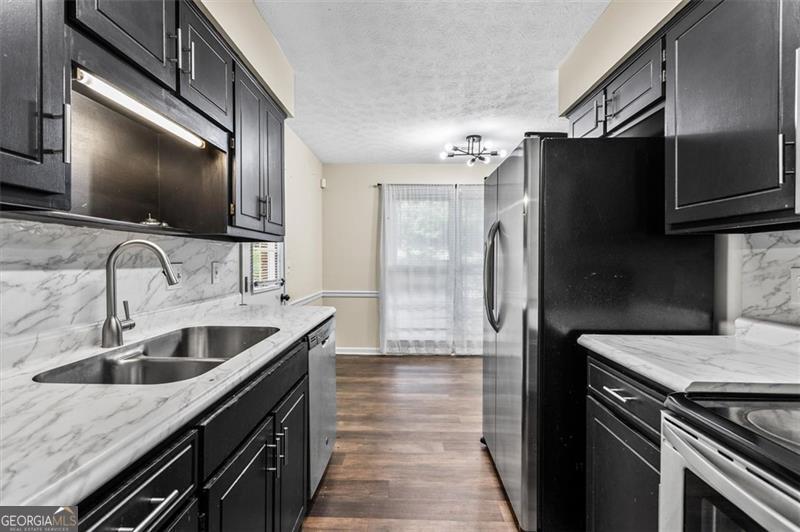 4146 Montclair