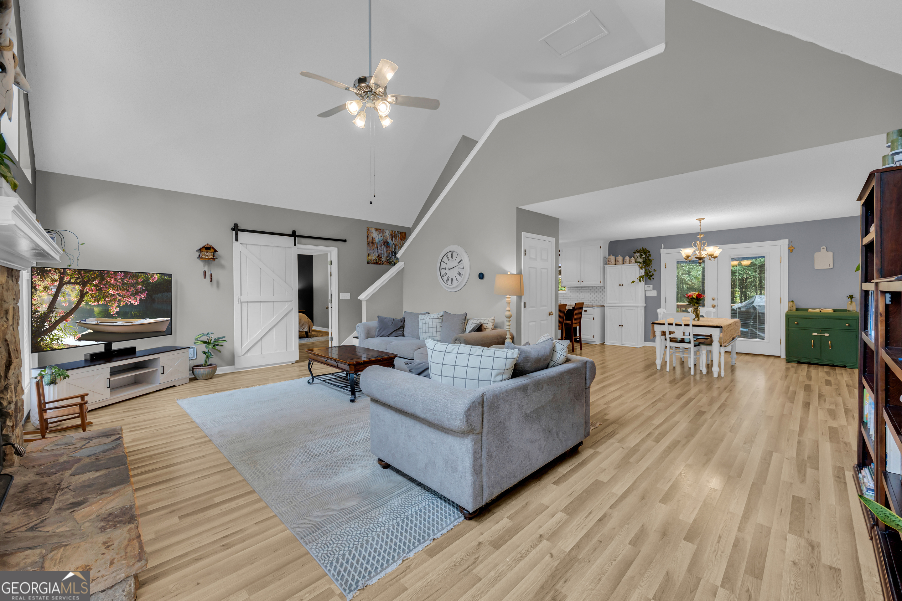 3523 Highway 124 W