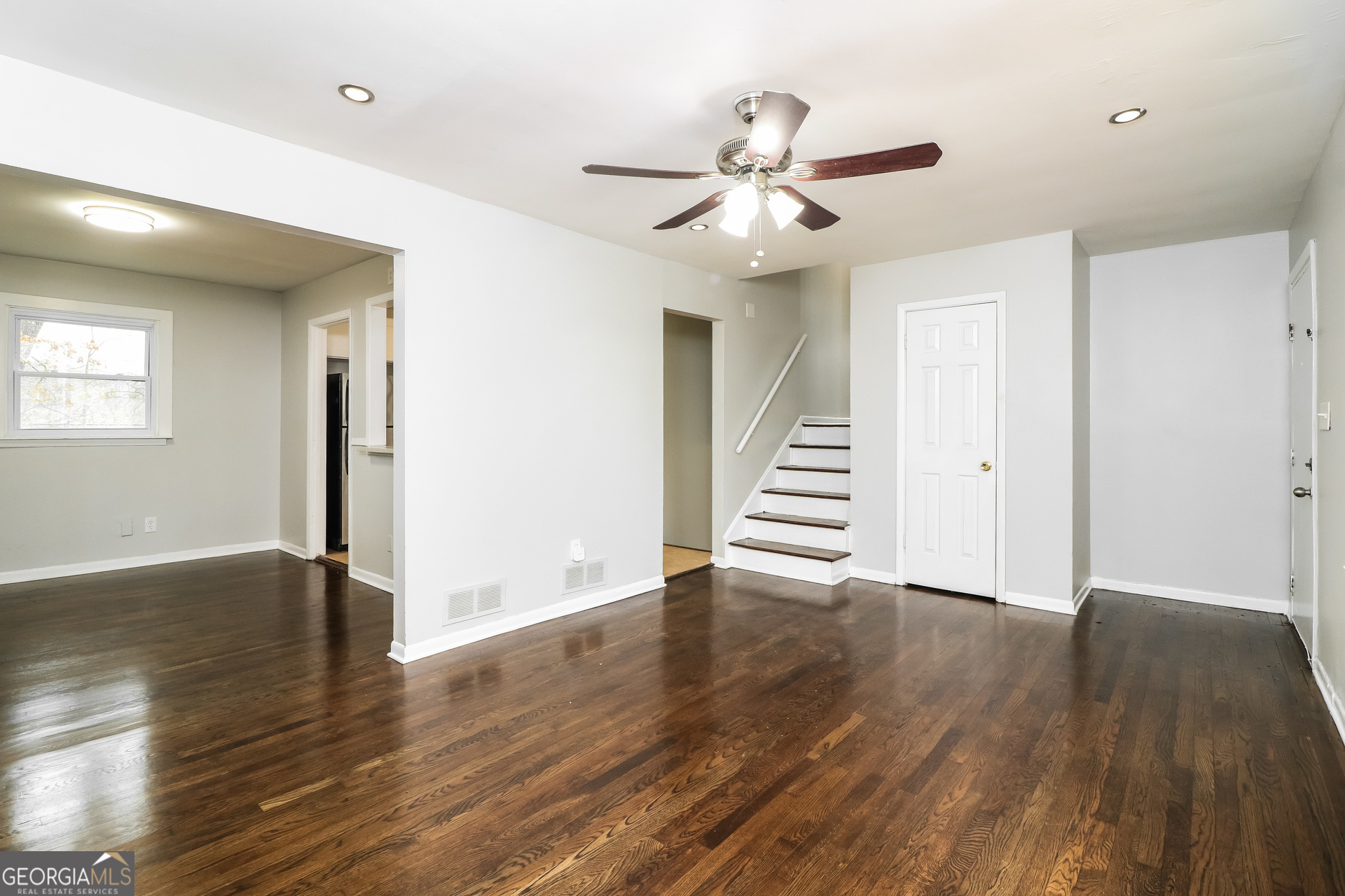 2483 Crestdale CIR SE