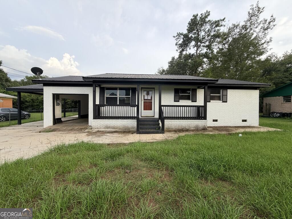 Photo of 261 13th Avenue SW, Cairo, GA 39828 (MLS # 10849465)