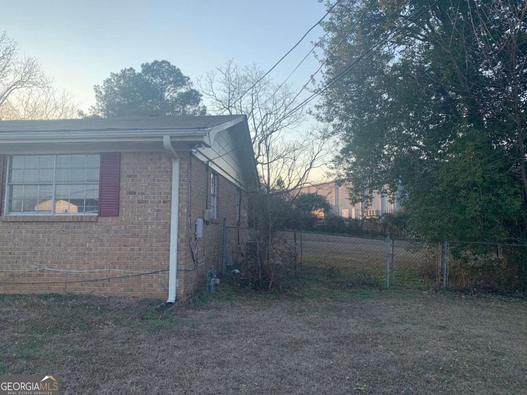 Photo of 1621 Wesley Way NW, Conyers, GA 30012 (MLS # 10691792)