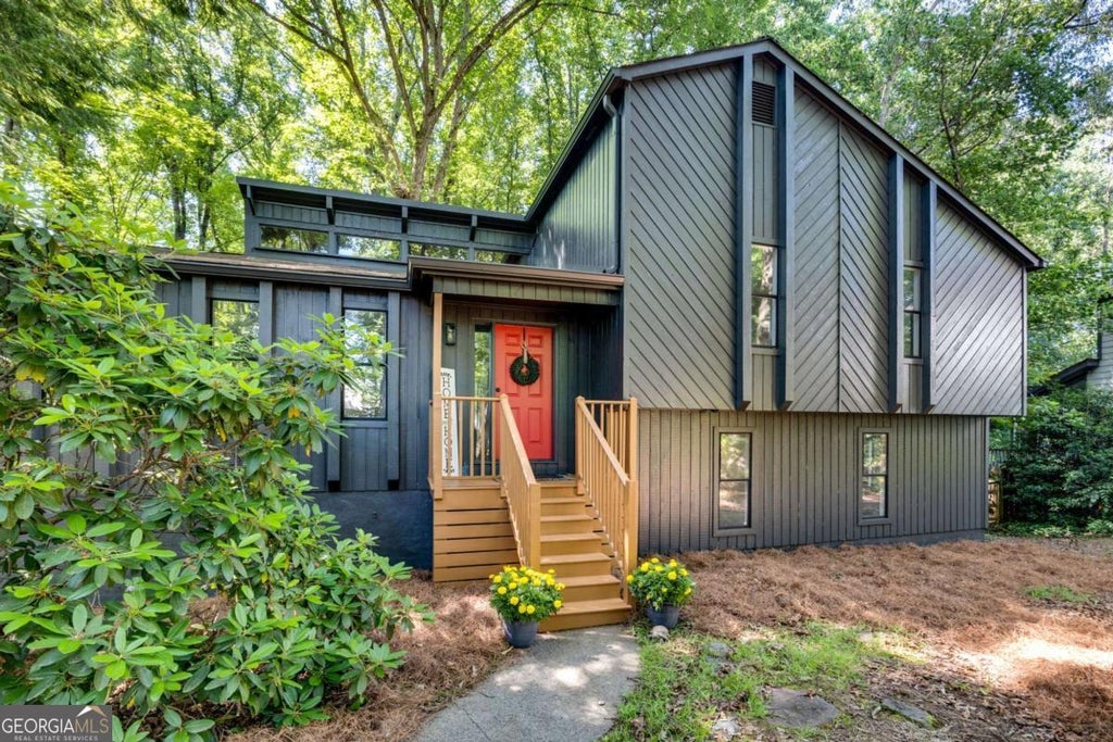 Photo of 3292 Holly Mill Court, Marietta, GA 30062 (MLS # 10780371)