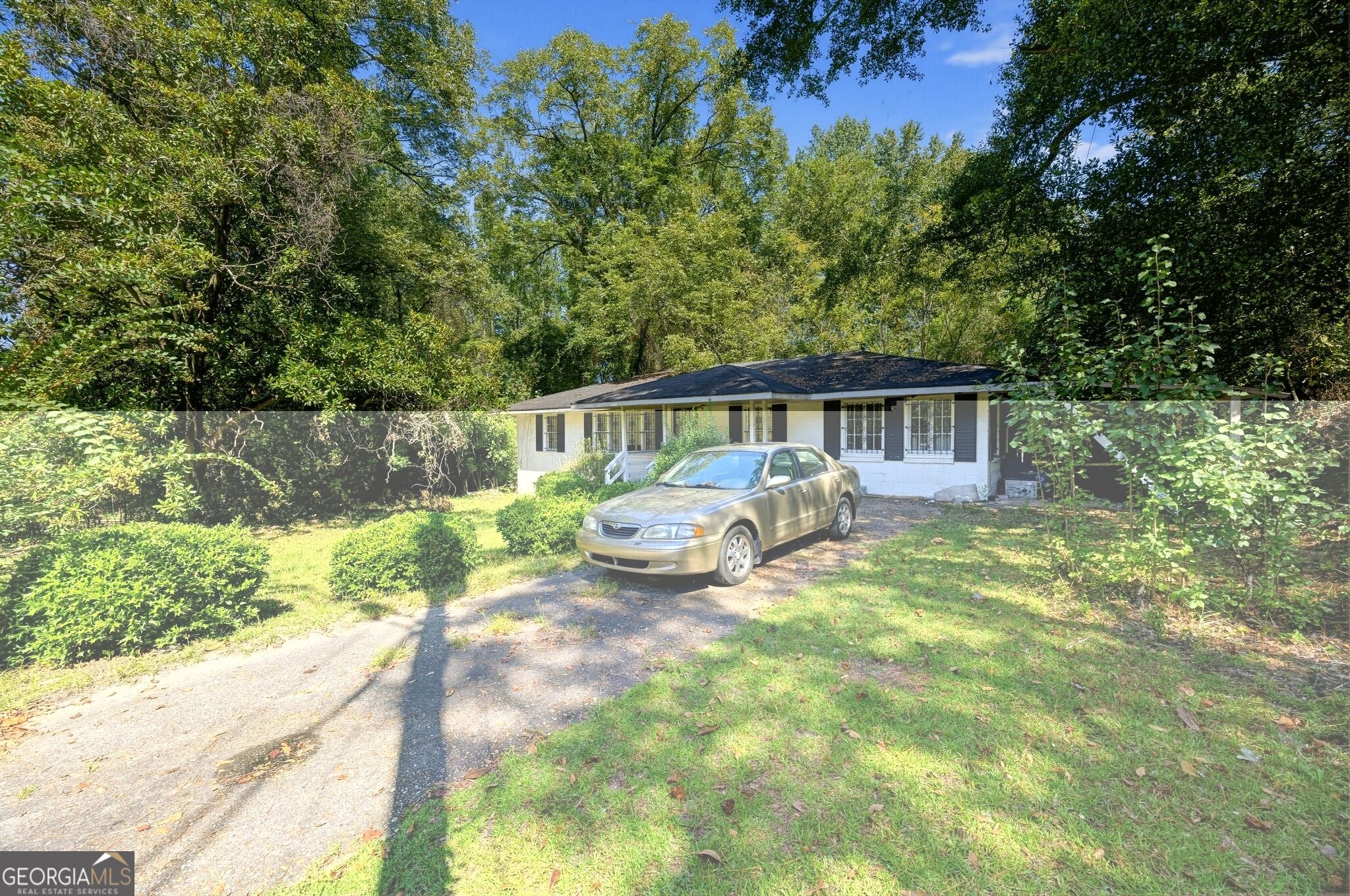 5648 Boby DR