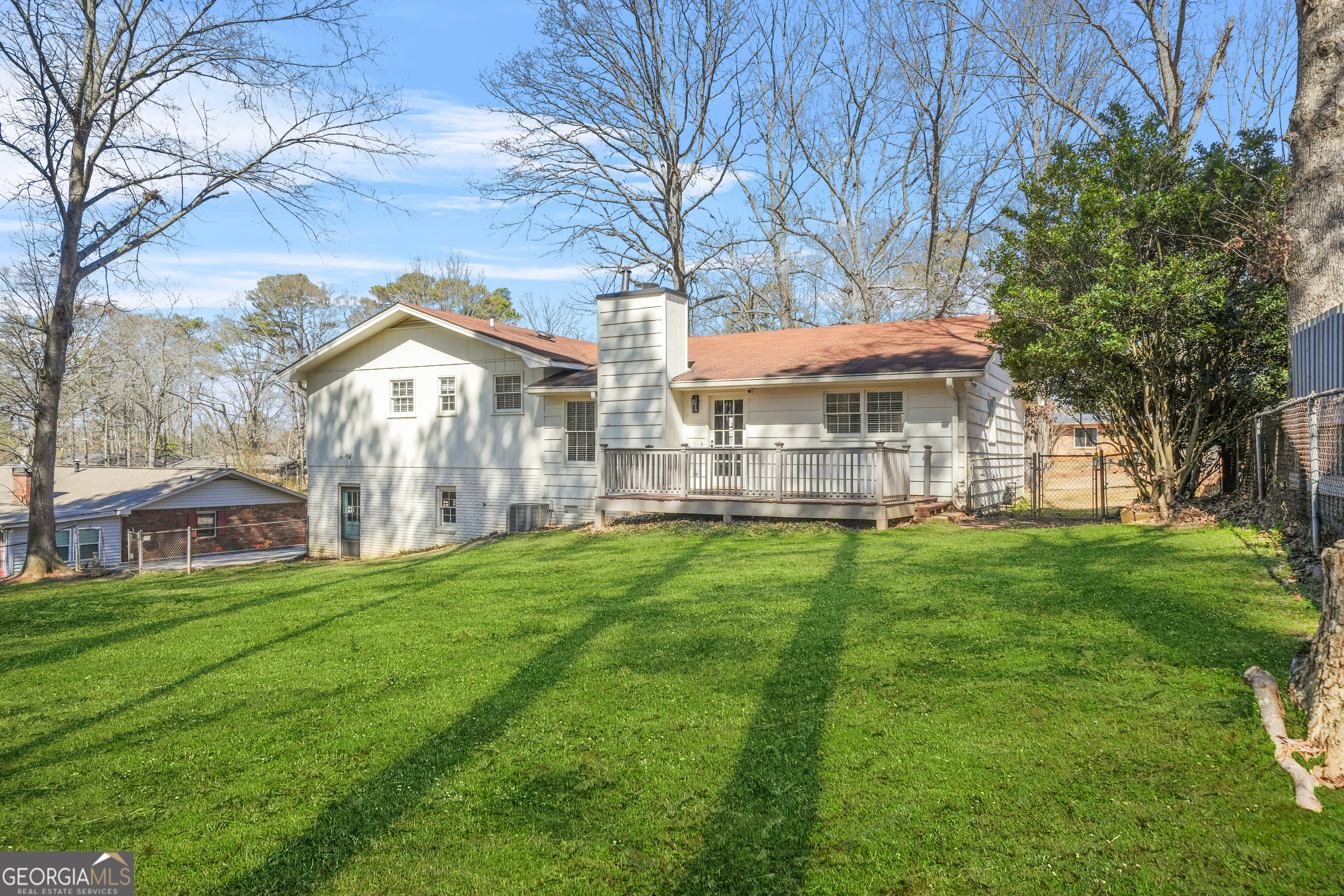 2511 Due West CIR NW