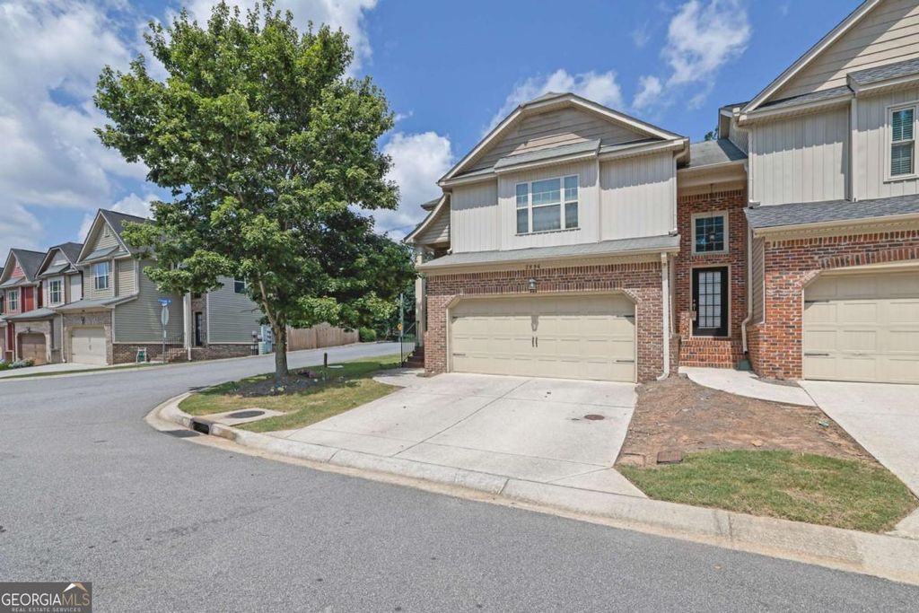 Photo of 2896 Oshields Court SW, Marietta, GA 30060 (MLS # 10682630)