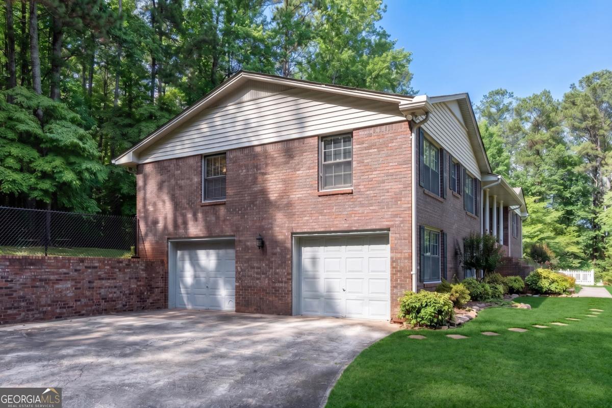 75 Wildwood WAY